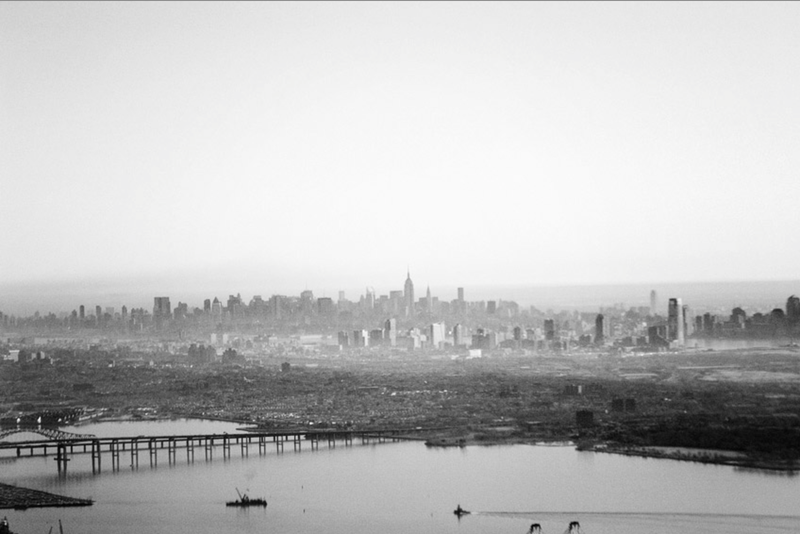 Illustration for article titled Photo of New York City before and after cleaning shows how filthy it is